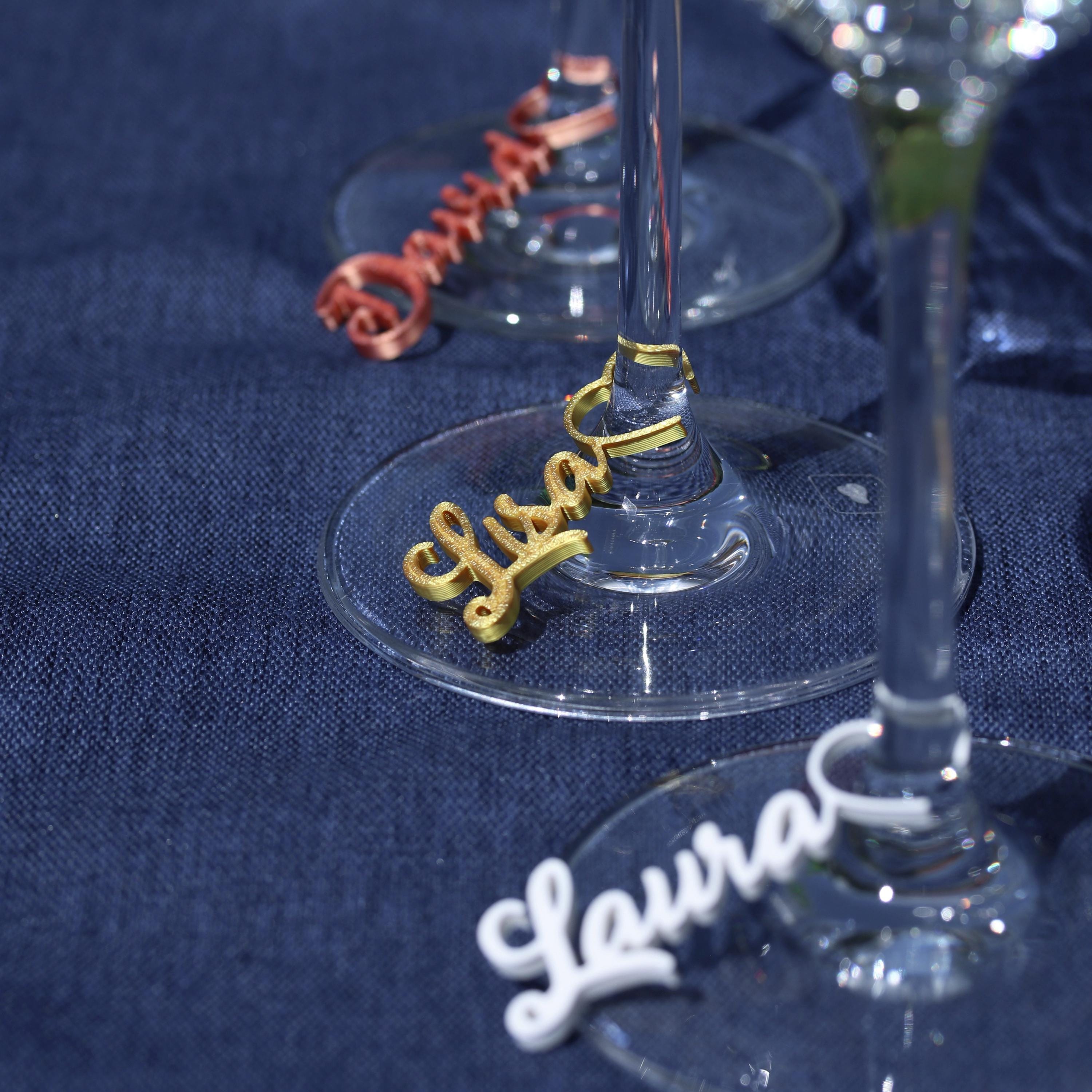 Namensschilder Glas Hochzeit – Platzkarte, Glasmarkierer & Gastgeschenk in einem – personalisiert, 3D-gedruckt, individuell