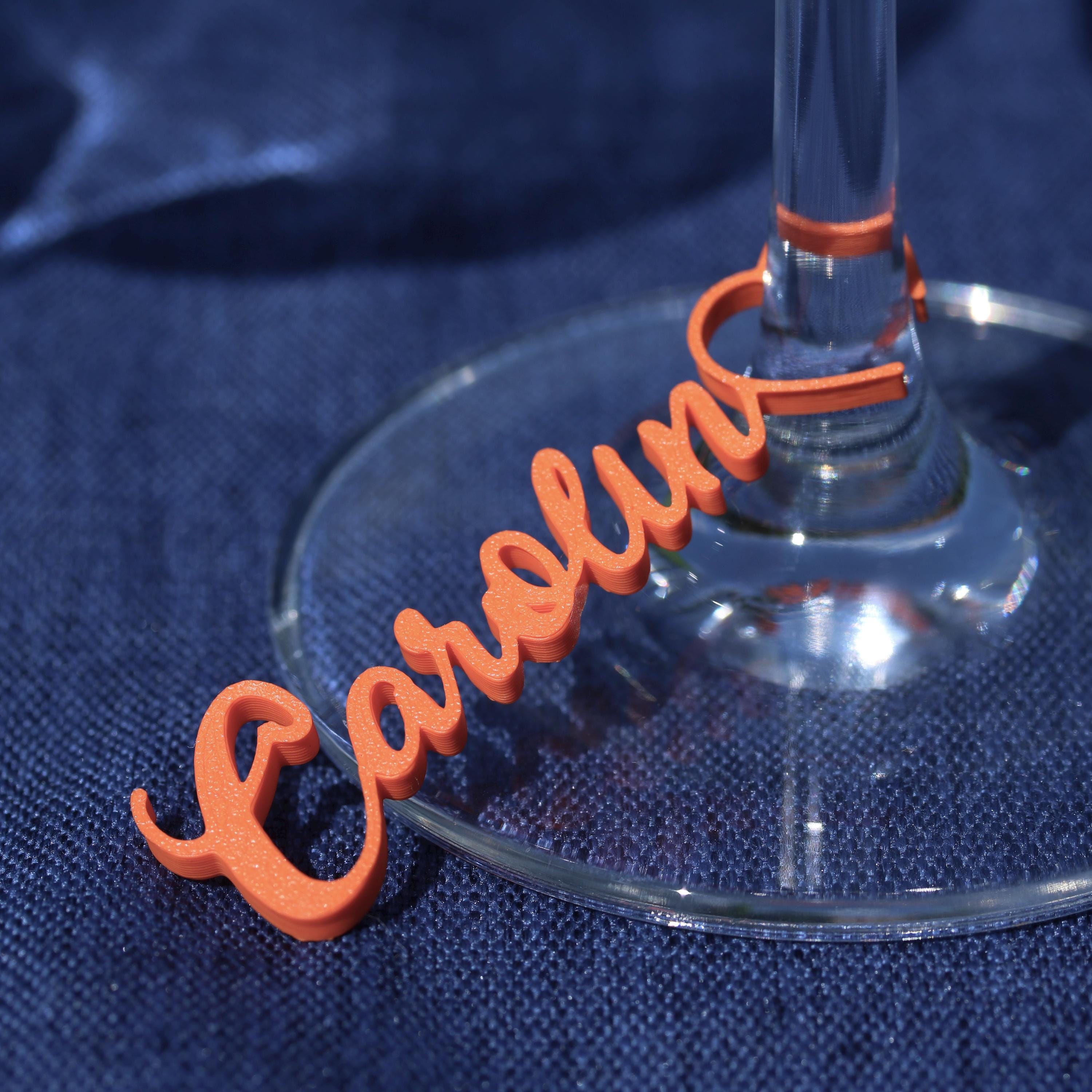 Namensschilder Glas Hochzeit – Platzkarte, Glasmarkierer & Gastgeschenk in einem – personalisiert, 3D-gedruckt, individuell