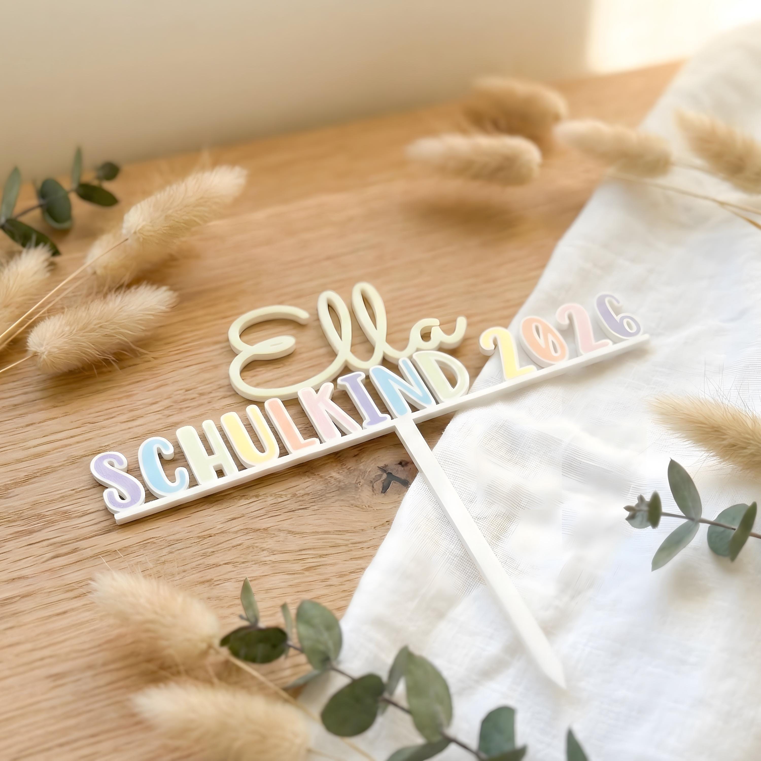 Caketopper - Schulkind 2025 in Pastell-Regenbogenfarben