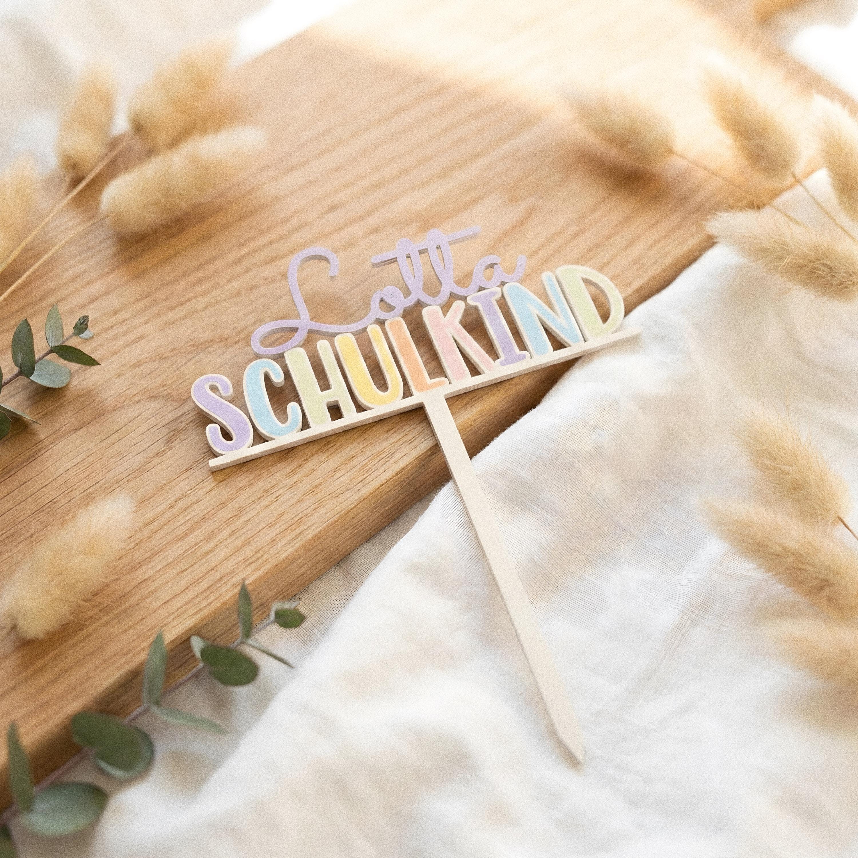 Caketopper - Schulkind 2025 in Pastell-Regenbogenfarben