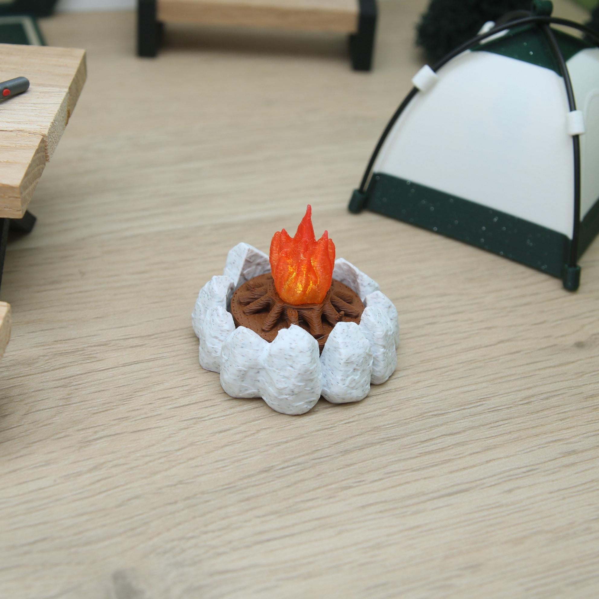 Wichtel Camping Set mit leuchtendem Zelt | Wichtelzubehör mit Lagerfeuer, Kompass & Taschenlampe | Mini Camping Wichtel