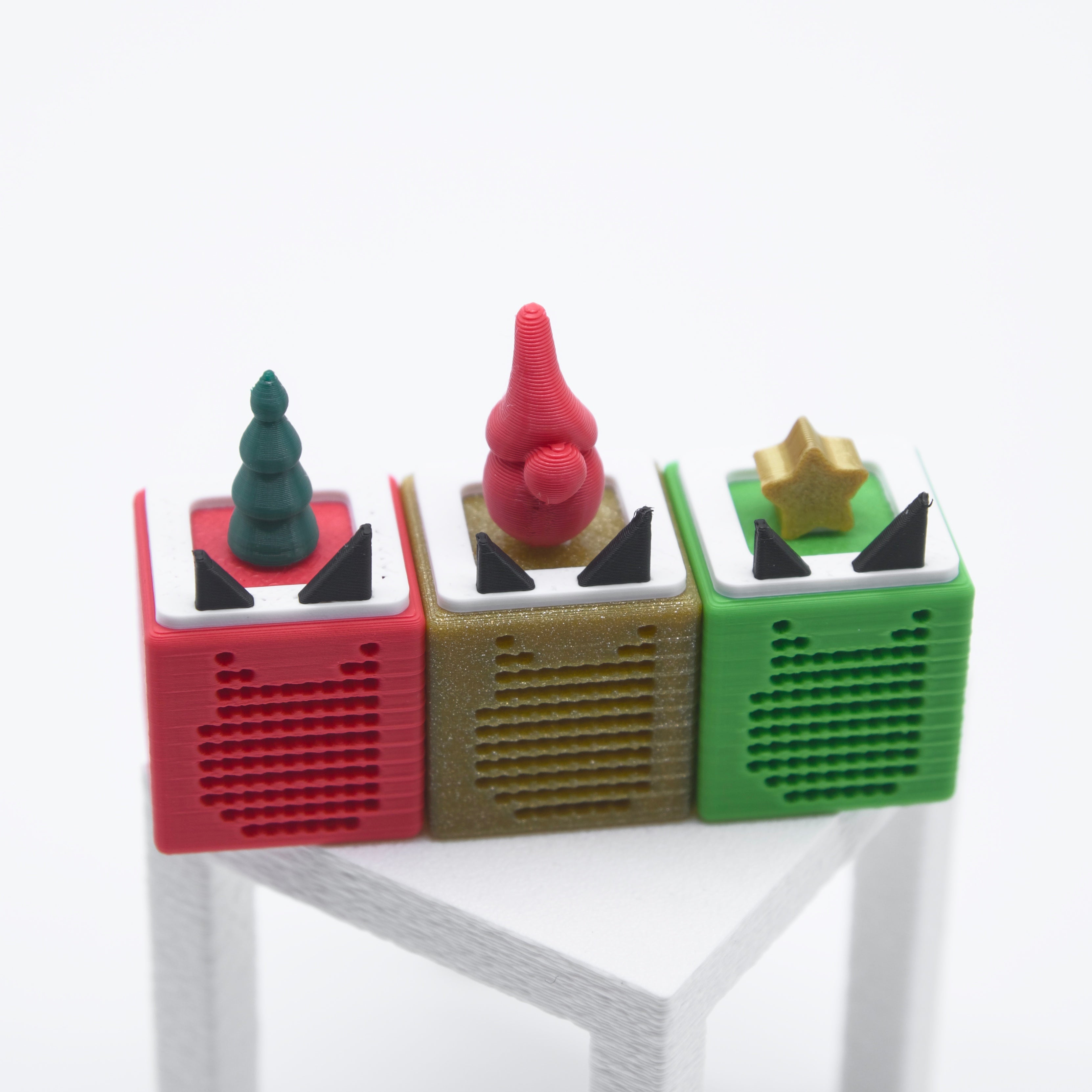 Wichtel Musikbox mit Kopfhörern und Figuren