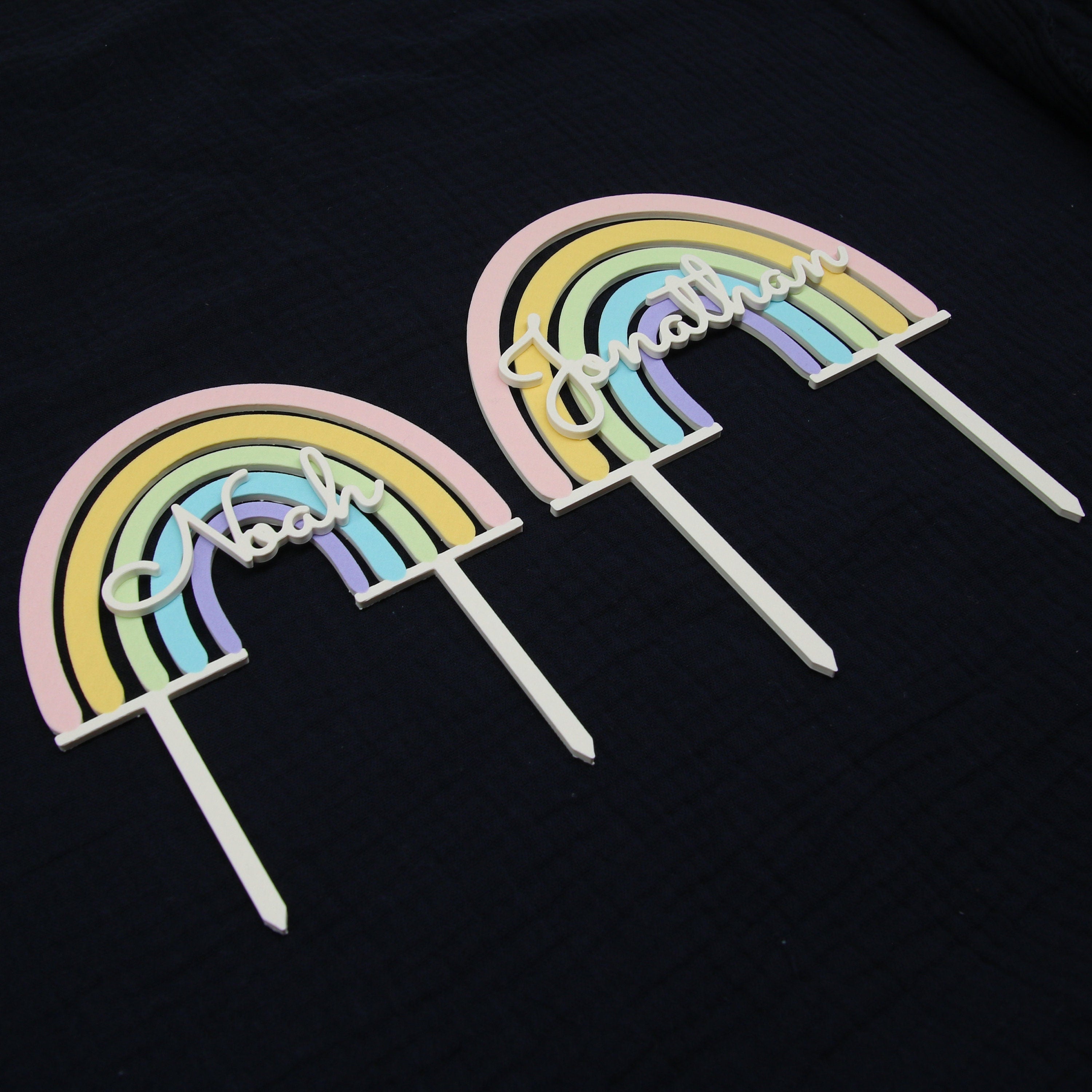 Regenbogen Cake Topper für Taufe, Kommunion, Konfirmation, Geburtstag oder Schulanfang - Schulkind 2026 - Einschulung