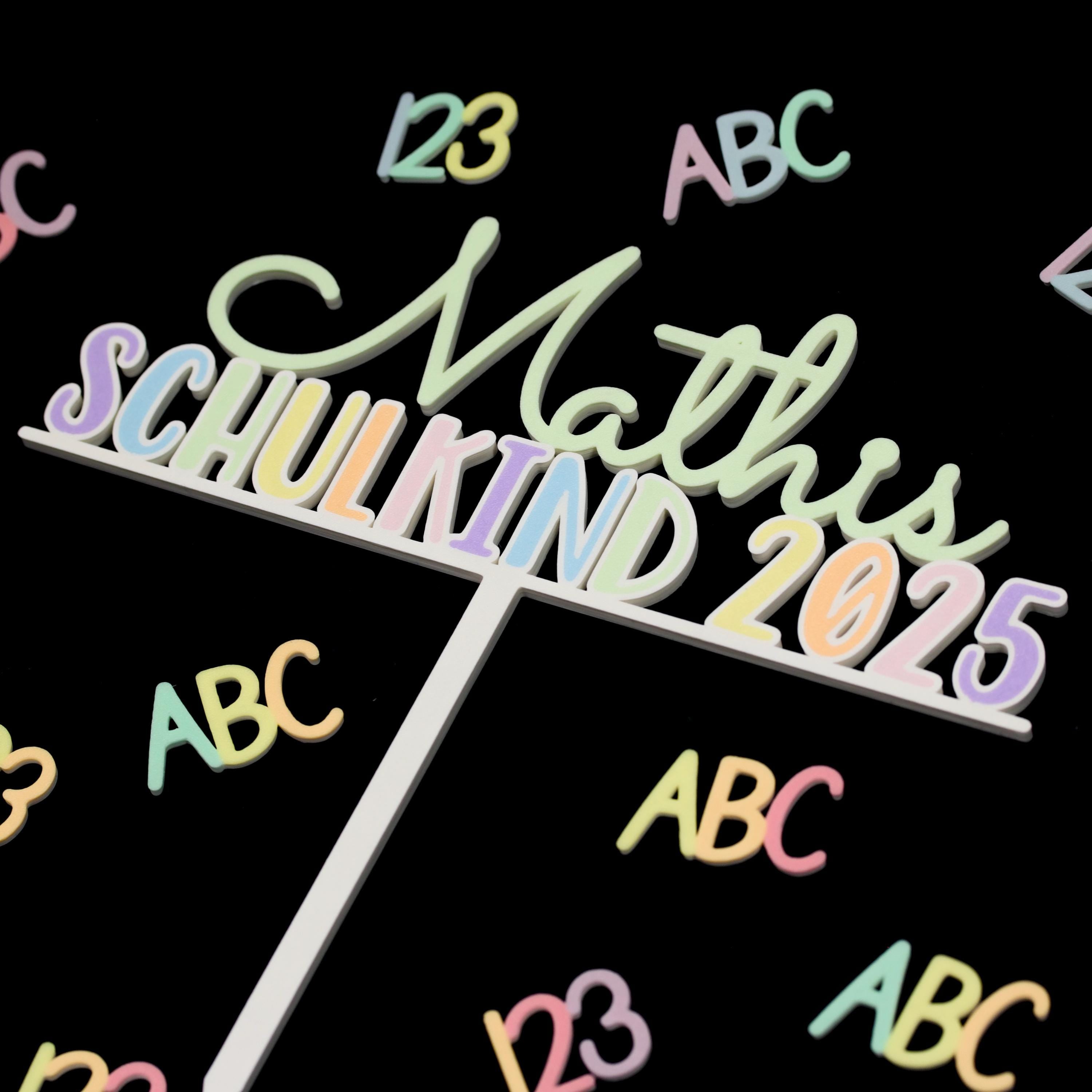 Caketopper - Schulkind 2025 in Pastell-Regenbogenfarben