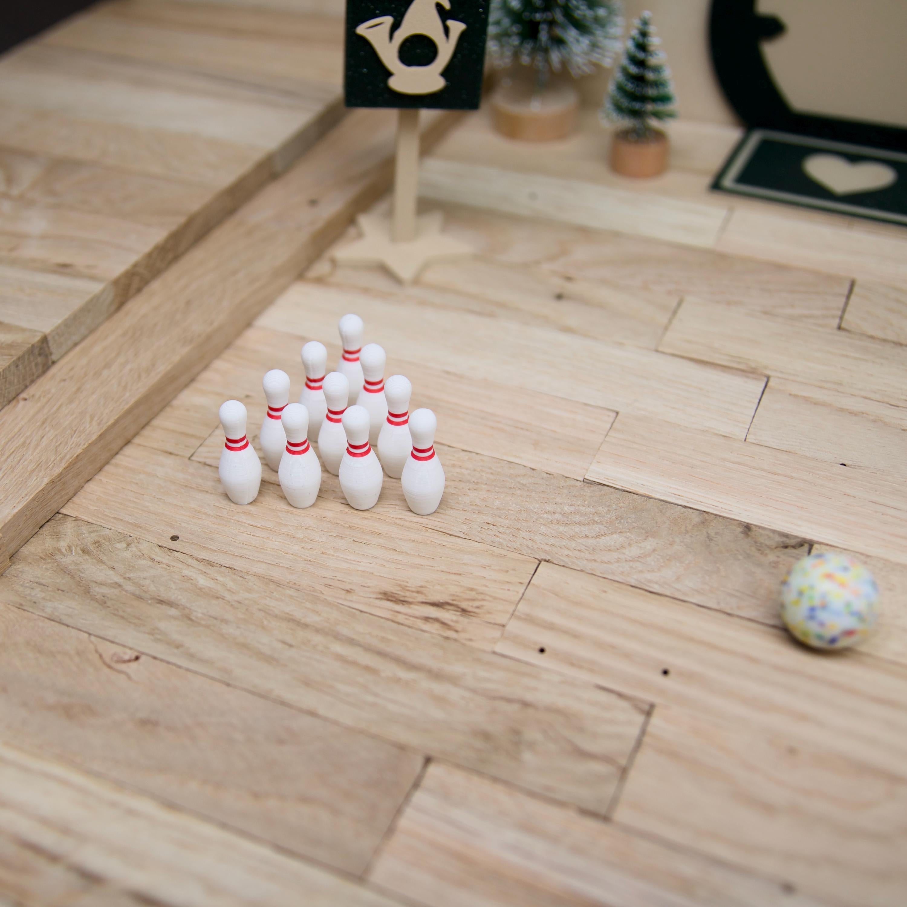 Wichtel Bowling Set | Mini Bowling Pins mit Murmel & Aufstellhilfe | Zubehör für Wichteltür