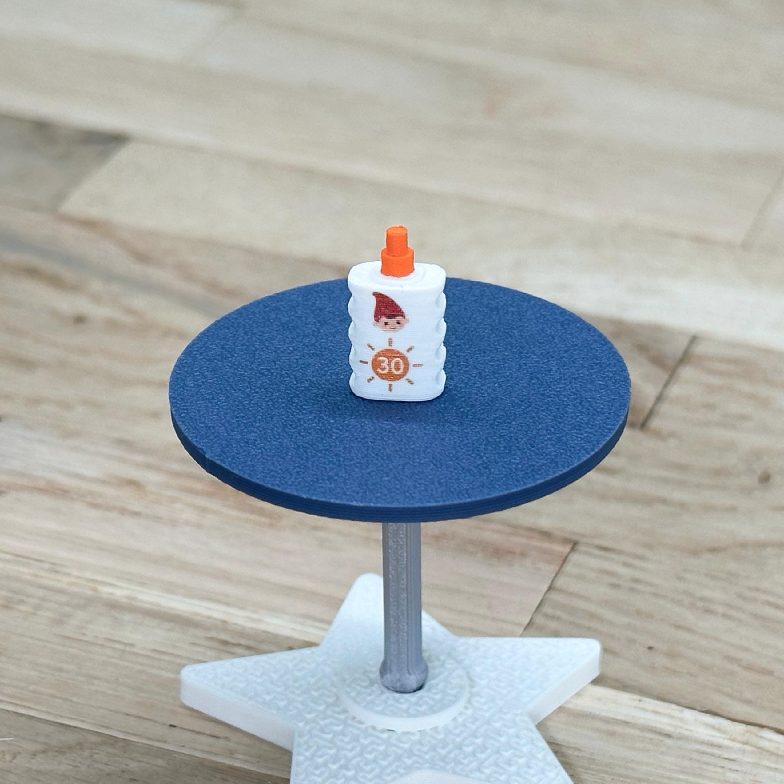Wichtel Strandkorb Set mit Zubehör - Miniatur Strandkorb für Wichteltür, Sommer Deko, Wichtel Zubehör mit Sonnenbrille & Flipflops