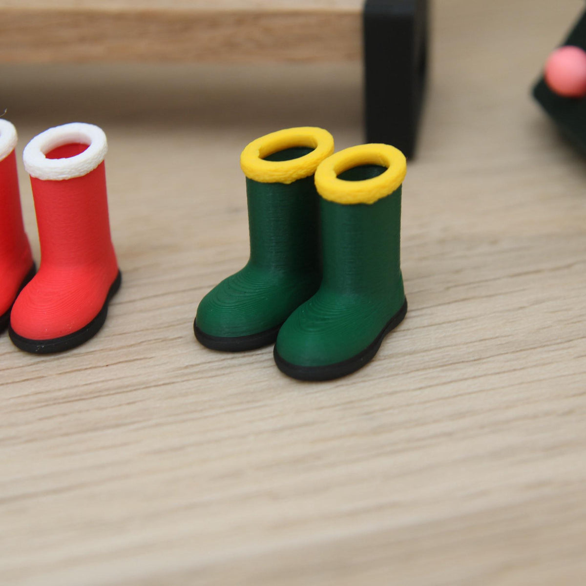 Wichtel Gummistiefel Miniatur – Stiefel für die Wichteltür – Wichtel Zubehör Weihnachten – 3 Farben – Wichtelwelt Deko